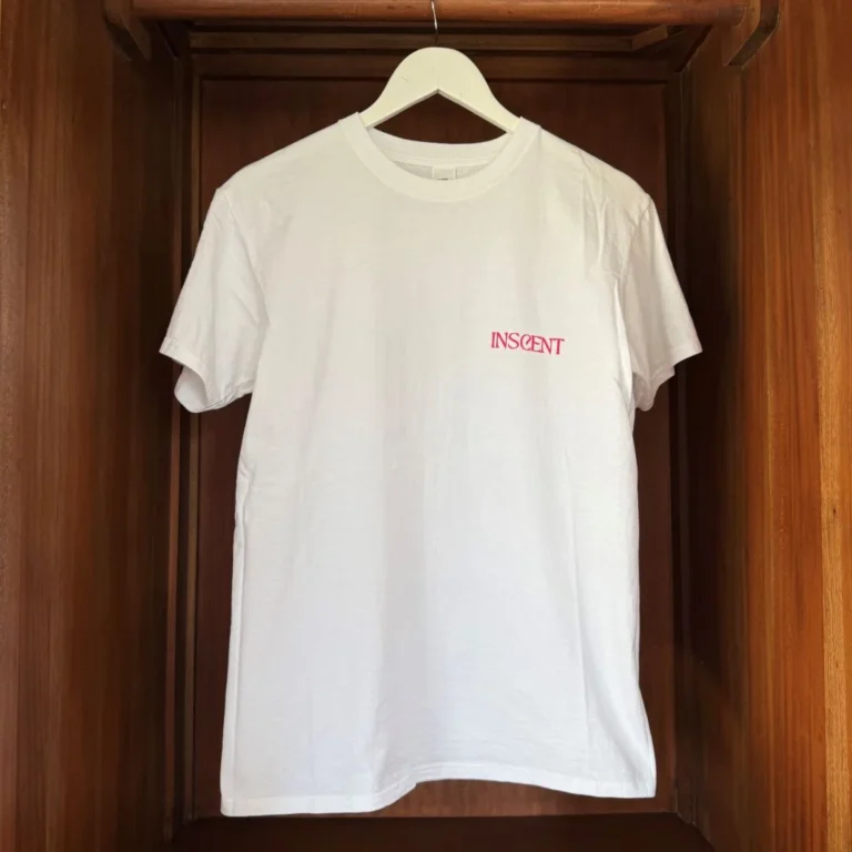 T-shirts en coton personnalisés avec la marque INSCENT, couleur rose